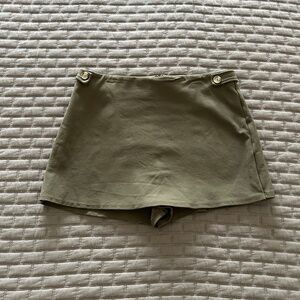 Altar'd State | Olive Green Skort- Size L